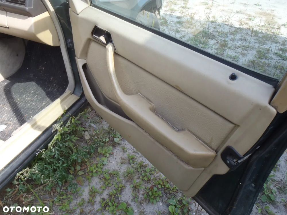 fotel kanapa tapicerka obicie boczek podłokietnik zagłówek skóra mercedes w 124 w124 - 3