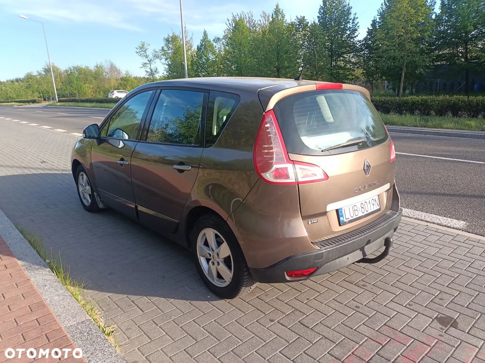 Renault Scenic 2.0 16V 140 CVT Dynamique - 18
