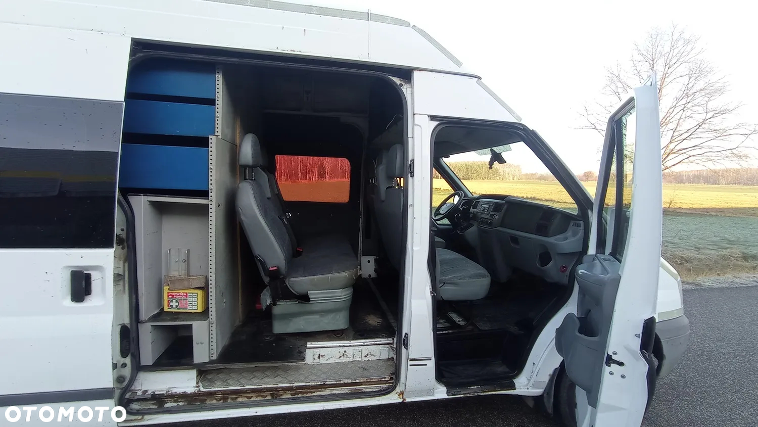 Ford Transit - 19