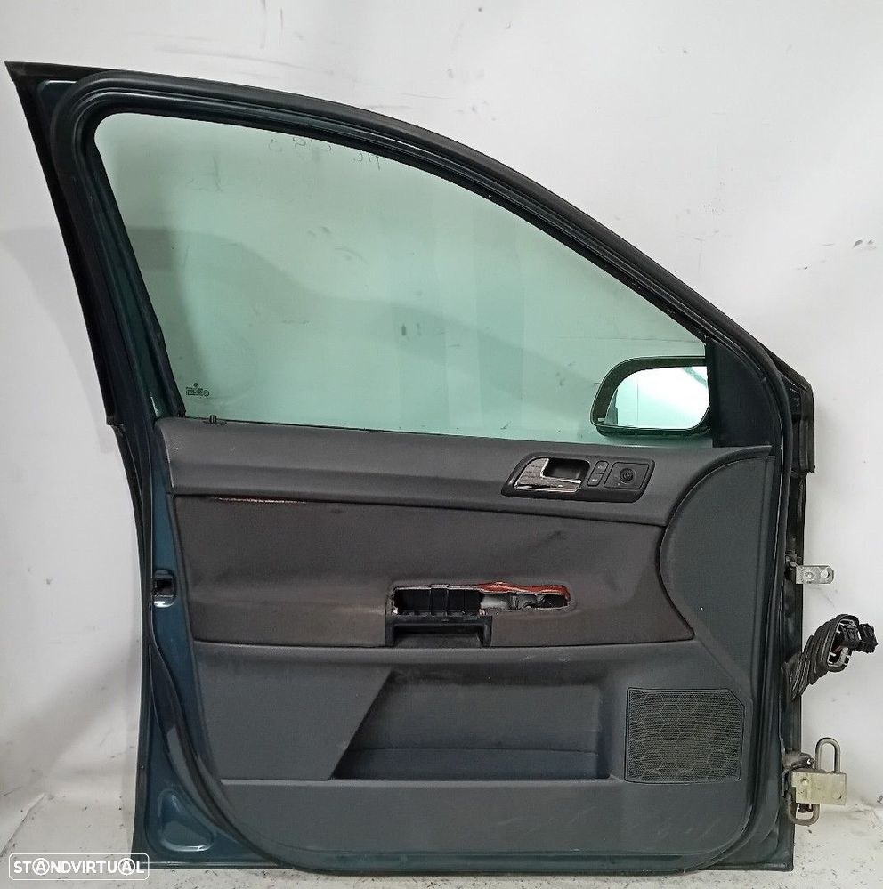Porta frente esquerda VOLKSWAGEN Polo (9N) - 3