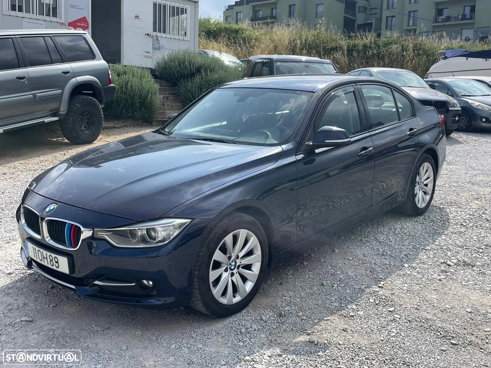 BMW 320 d xDrive Auto Line Luxury - 2
