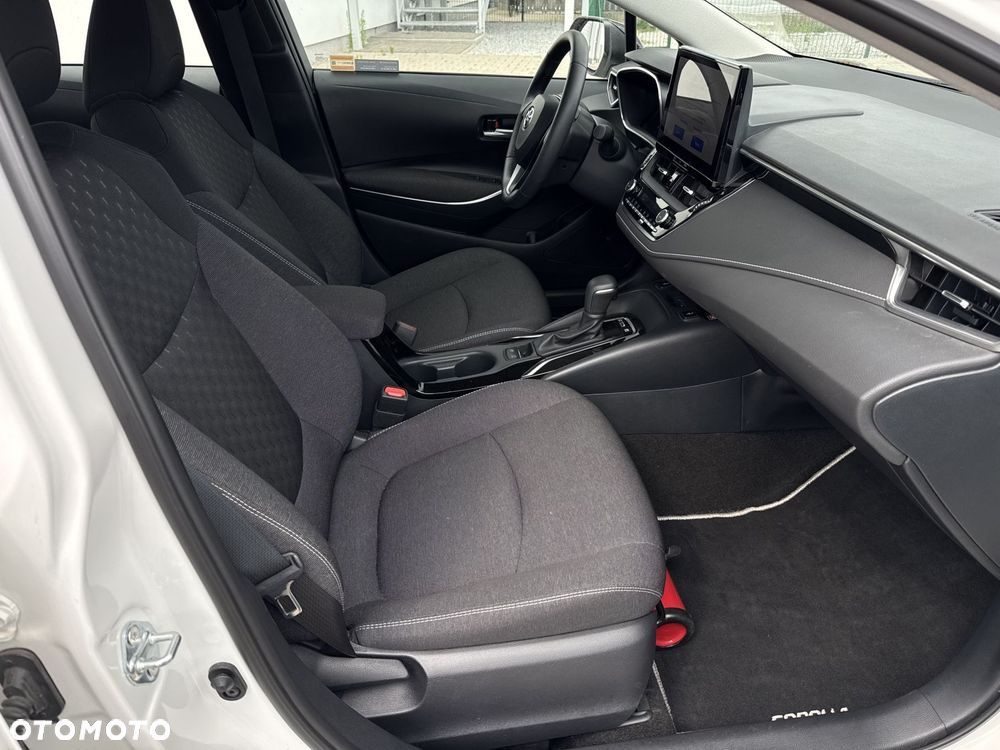 Toyota Corolla 1.8 Hybrid Comfort - 8