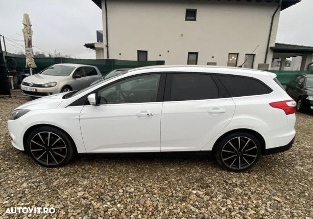 Ford Focus 1.6 EcoBoost Start-Stopp-System Titanium - 12