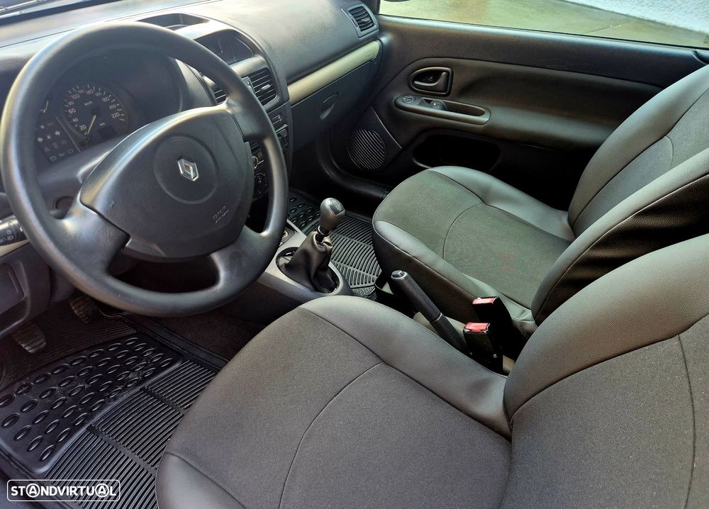 Renault Clio 1.5 DCi Van - 38