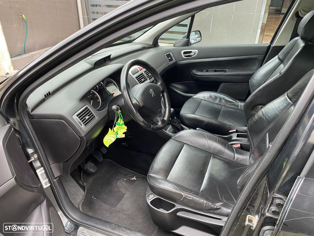 Peugeot 307 SW 1.6 HDi Cuir - 11