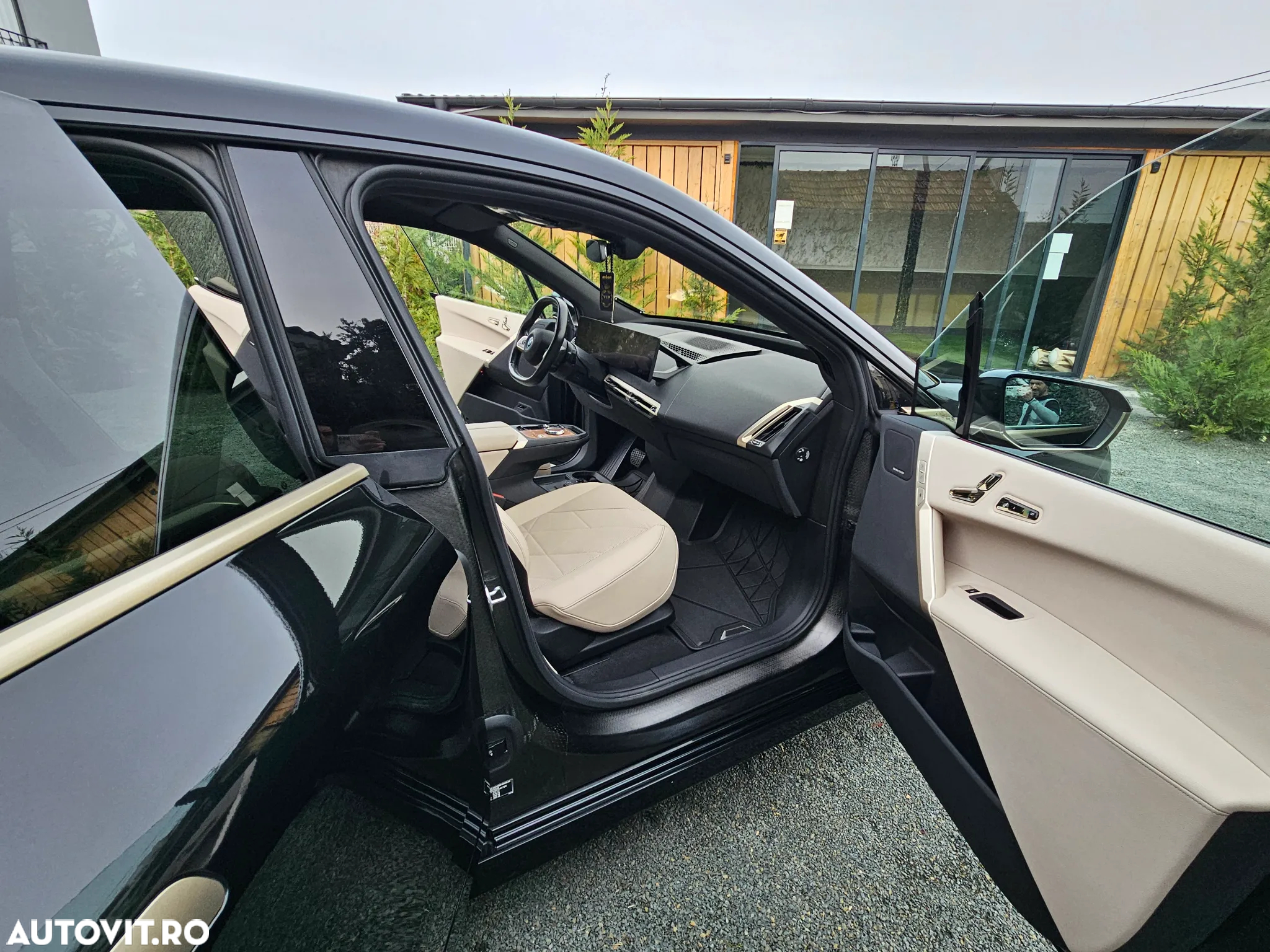 BMW iX xDrive40 - 29
