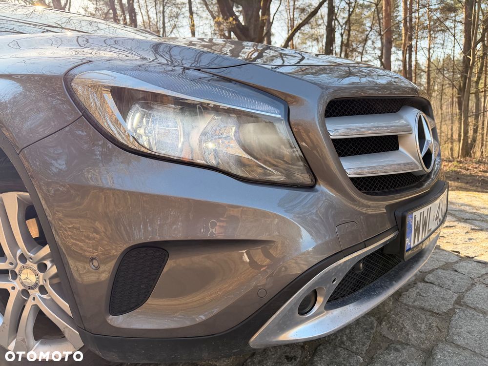 Mercedes-Benz GLA 250 4-Matic - 20