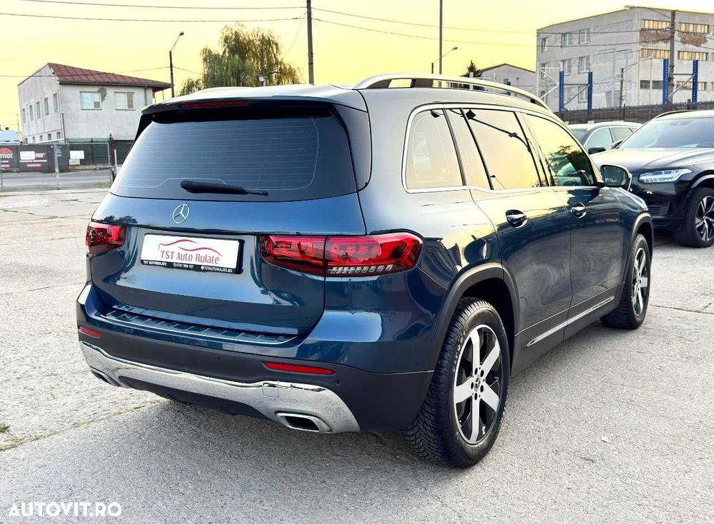 Mercedes-Benz GLB - 8