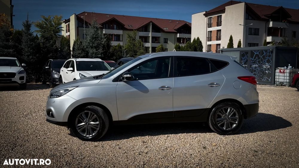 Hyundai ix35 2.0 CRDI High 4WD GLS Aut. Luxury+ - 3