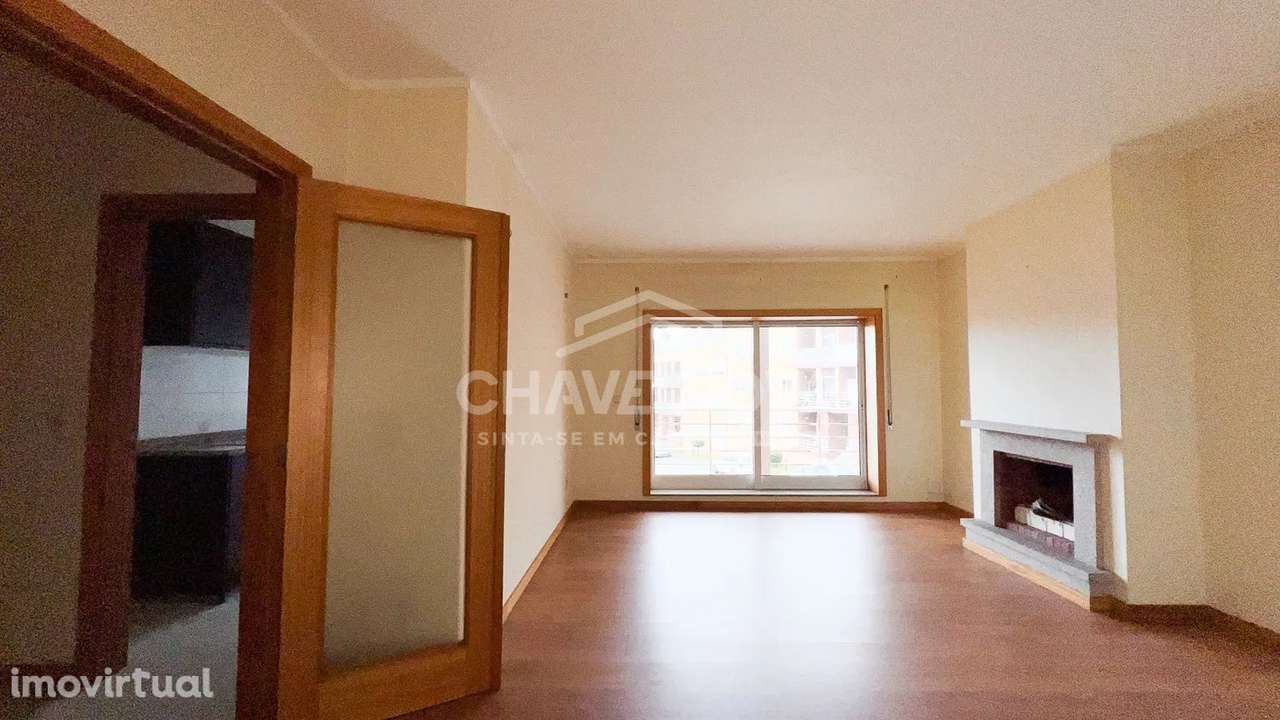 T2 c/ Lugar de Garagem em Canelas (Edifício Prestige) - Grande imagem: 3/21