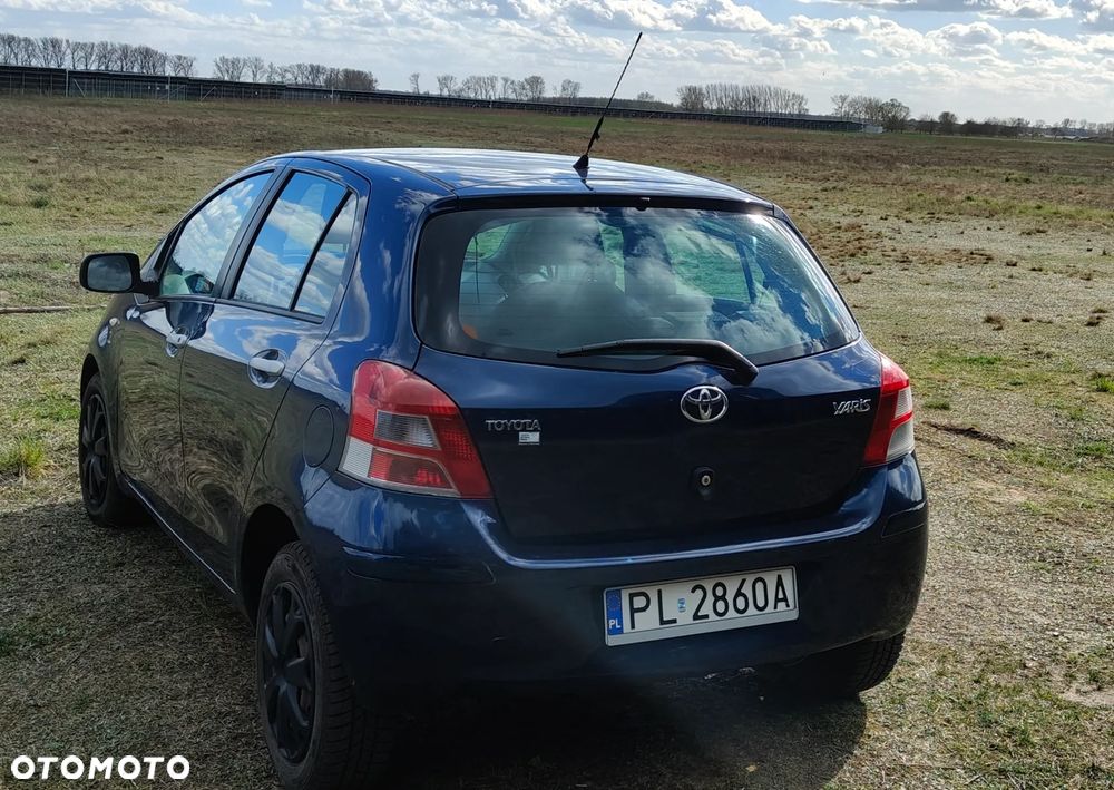 Toyota Yaris 1.33 Sol - 5