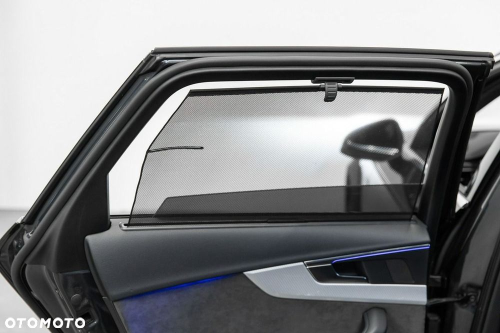 Audi A4 Allroad - 36