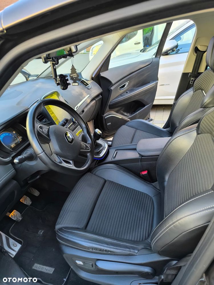 Renault Scenic Energy dCi 130 Start & Stop Euro 6 Bose Edition - 14