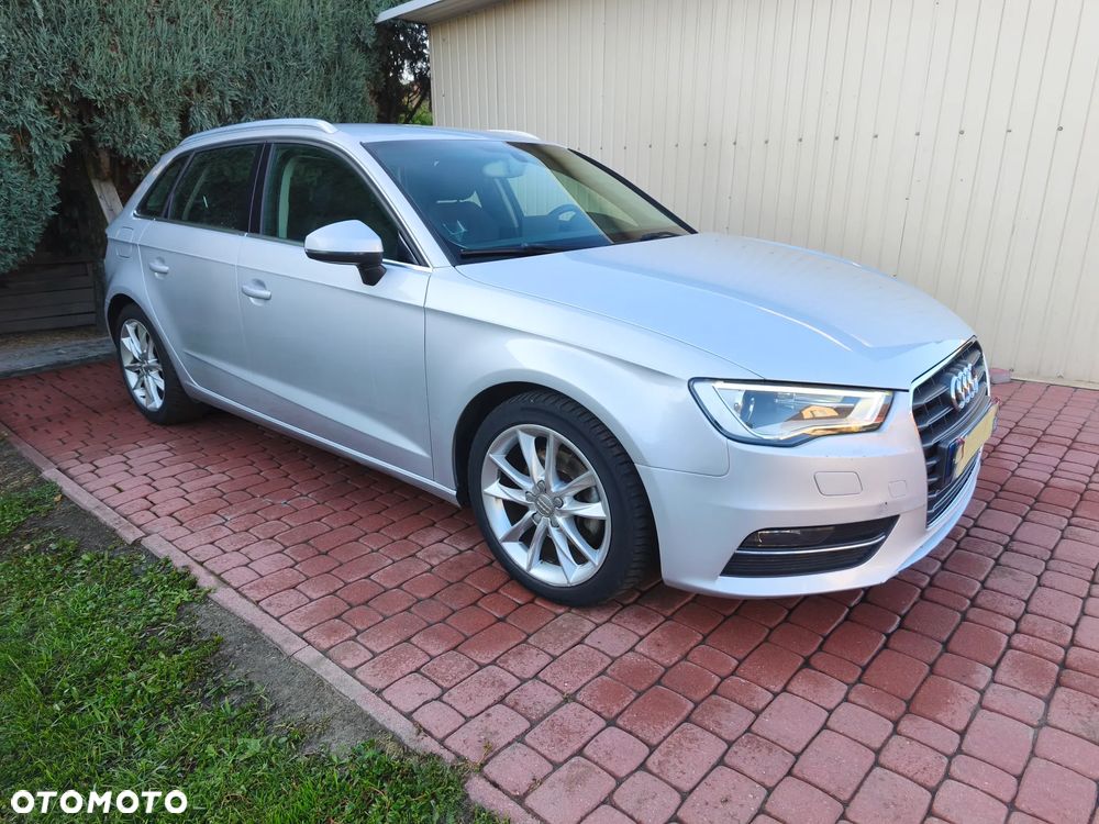 Audi A3 Sportback 2.0 TDI Attraction - 3