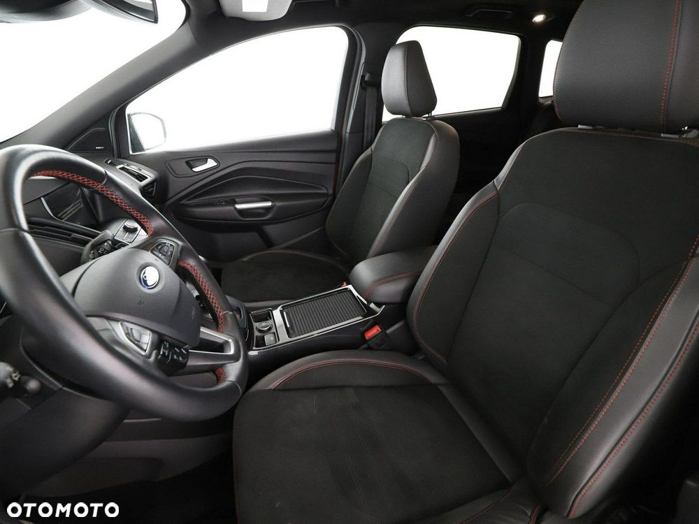 Ford Kuga 1.5 EcoBoost 4x4 ST-Line - 14