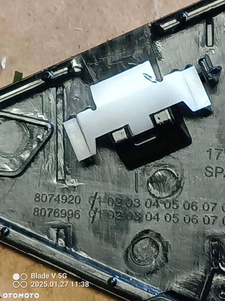 Emblematy w błotnik BMW M3 G80 - 3