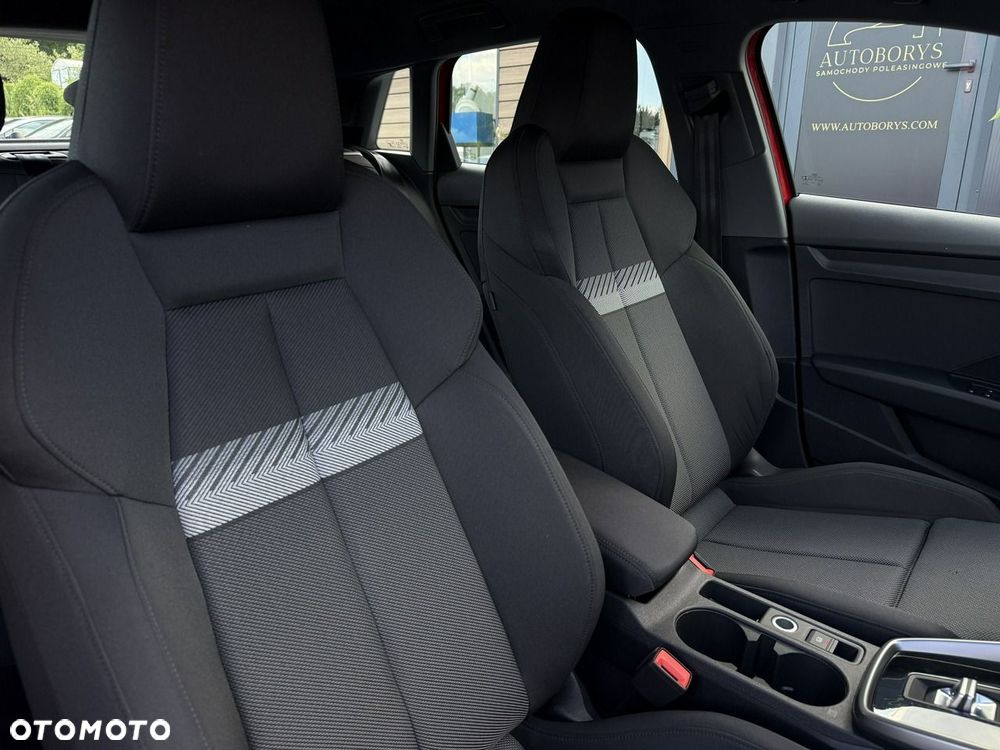 Audi A3 Sportback - 13