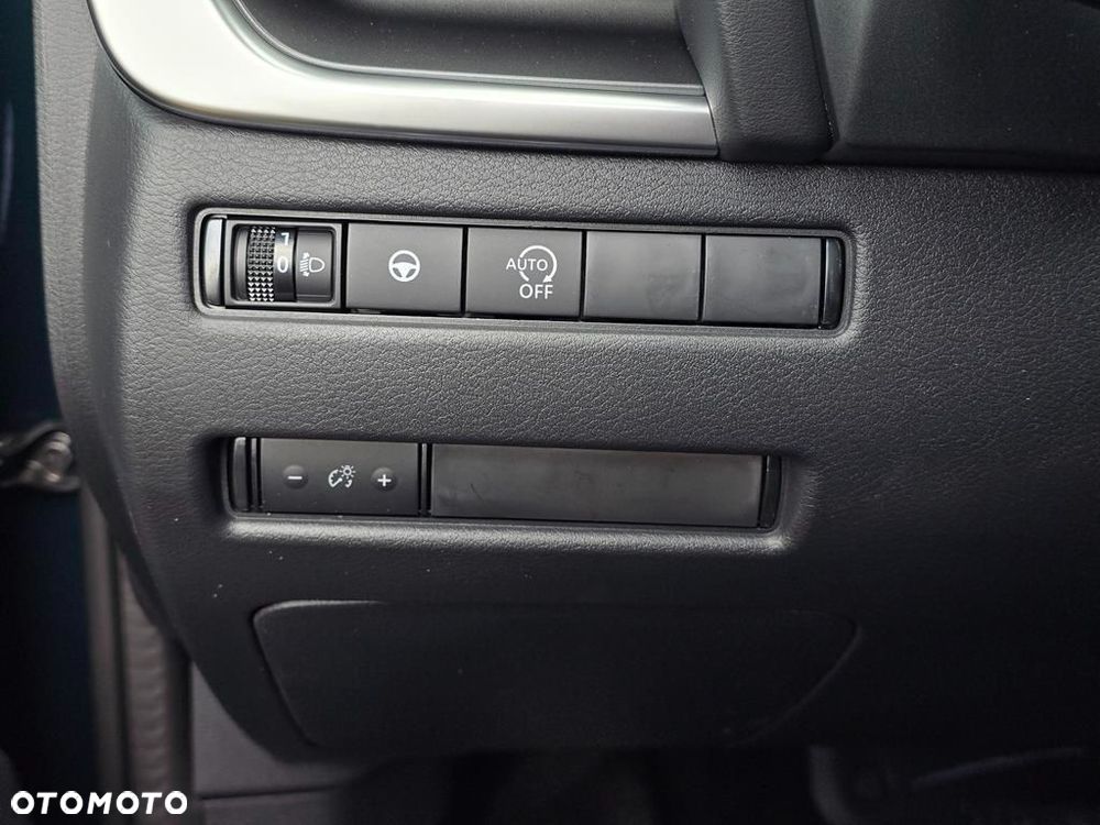 Nissan Qashqai 1.3 DIG-T MHEV N-Connecta Xtronic - 13