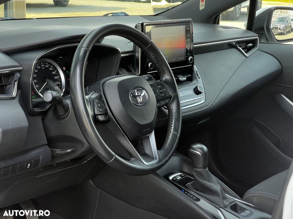 TOYOTA Corolla 2020 — imagine 37