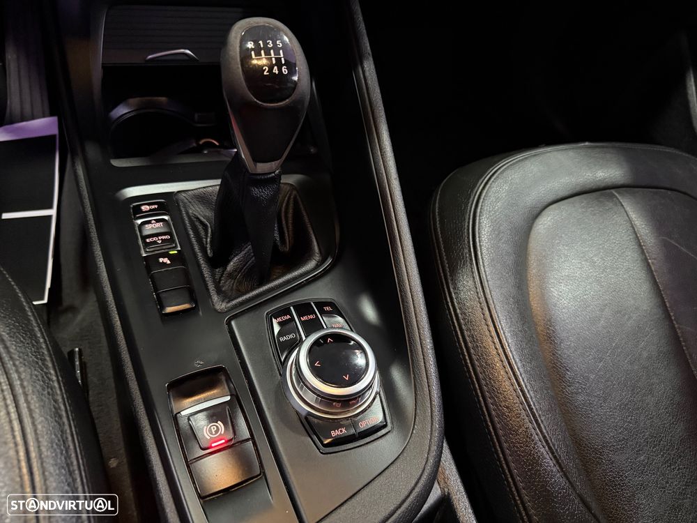 BMW X1 16 d sDrive Advantage - 16