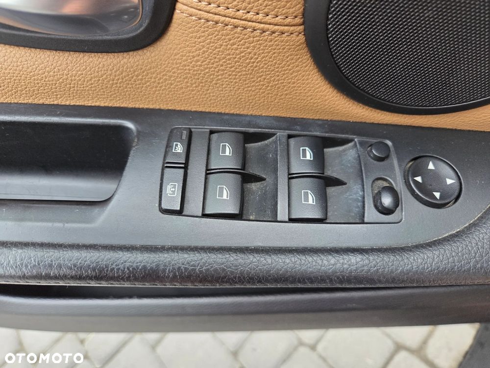 BMW Seria 5 520d - 11