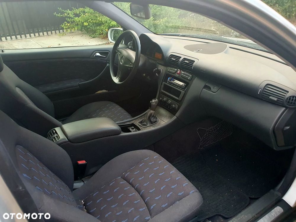 Mercedes-Benz Klasa C 180 - 18