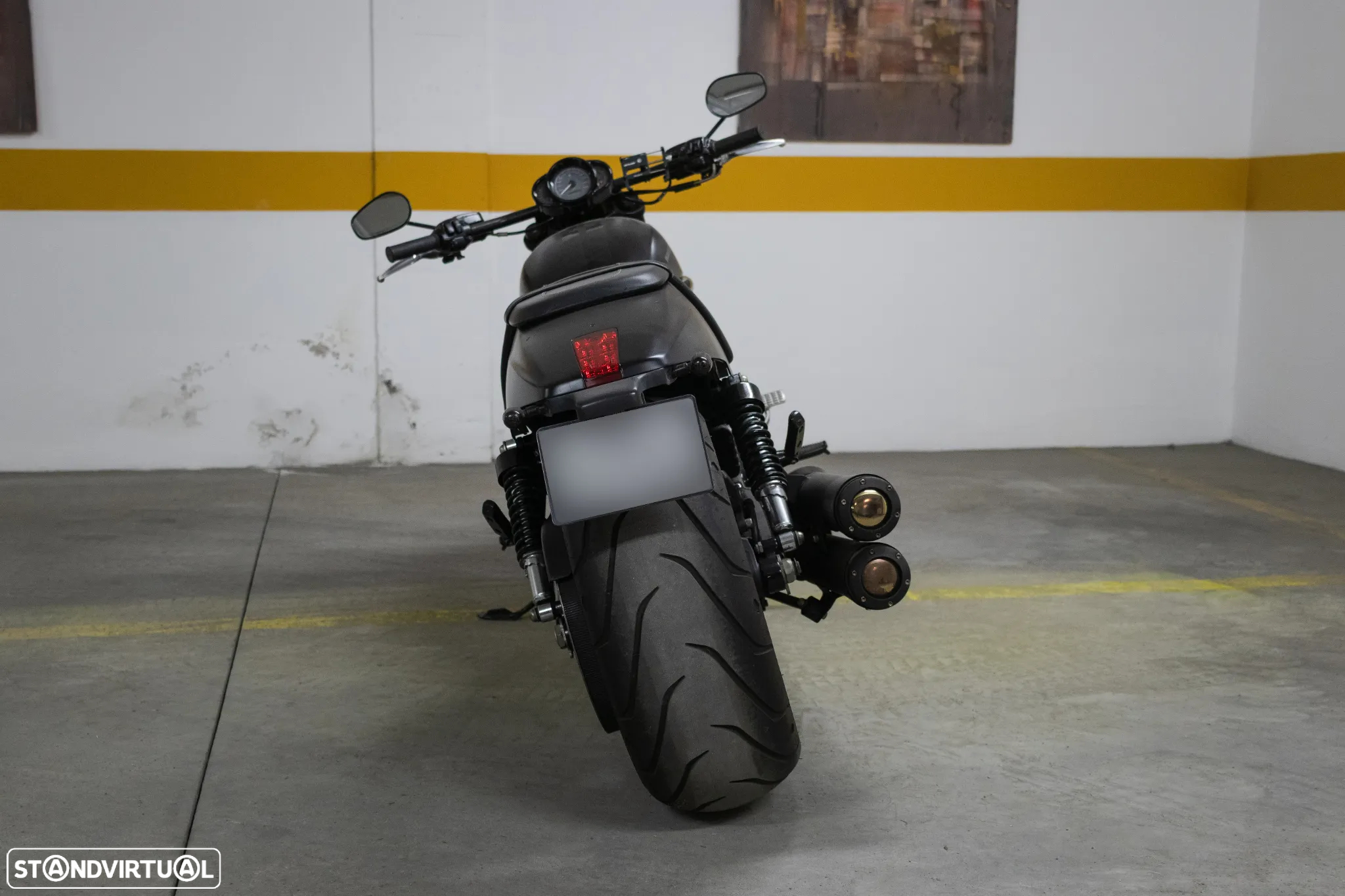 Harley-Davidson VRSCD Night Rod Special - 3