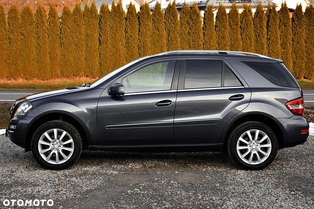 Mercedes-Benz ML 350 CDI 4Matic 7G-TRONIC DPF Grand Edition - 13