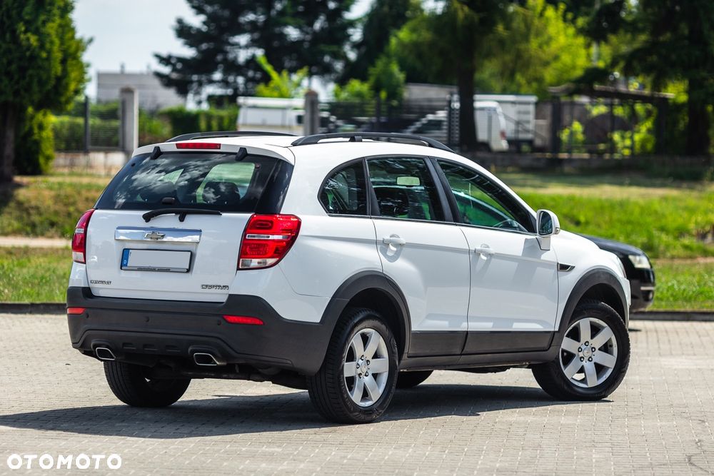 Chevrolet Captiva 2.2 2WD LT+ - 12
