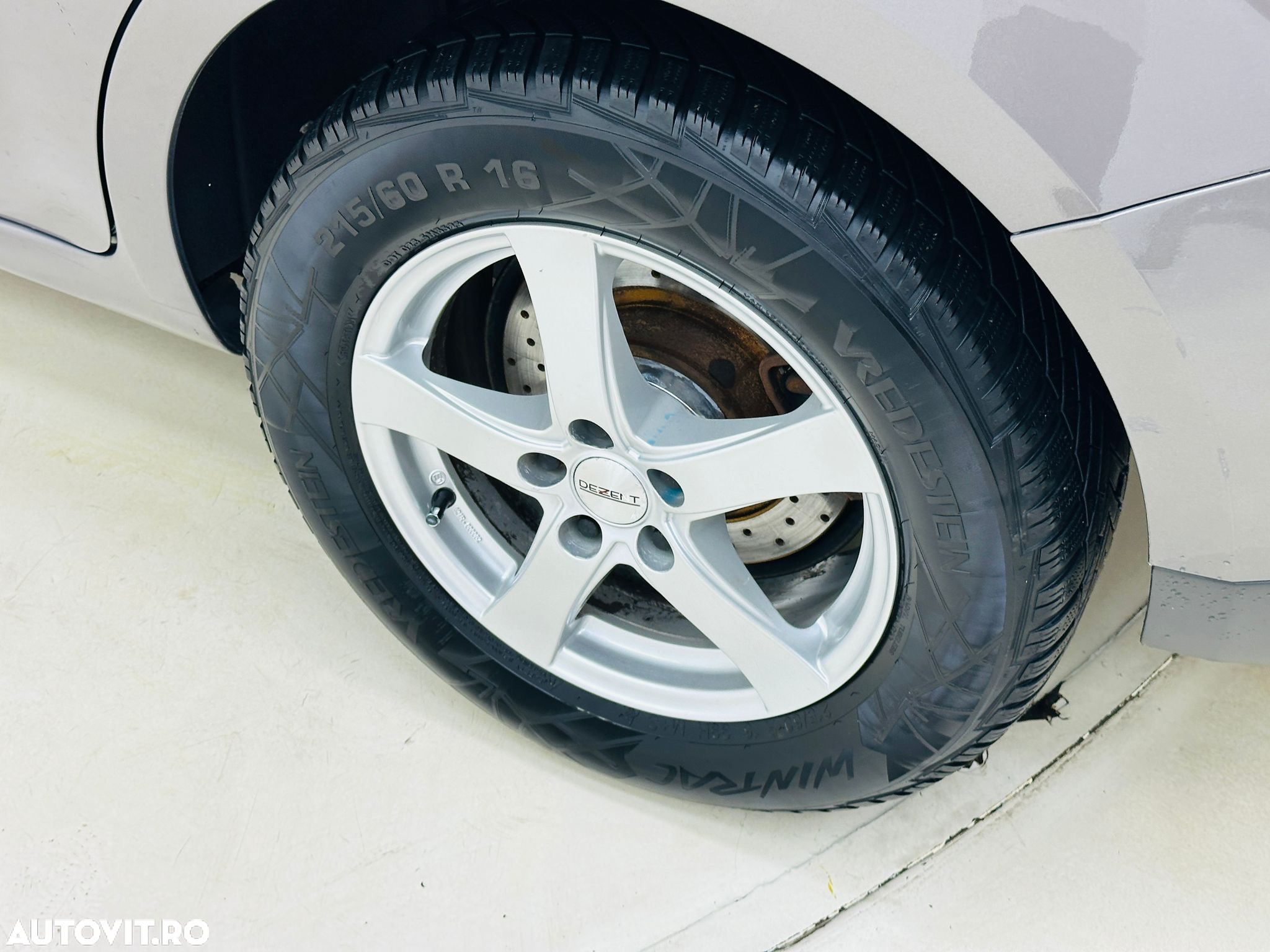 Ford S-Max - 23
