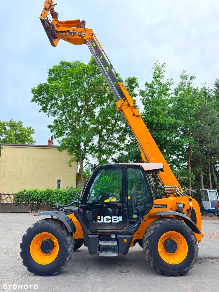JCB 536-70 Agri Xtra - 15