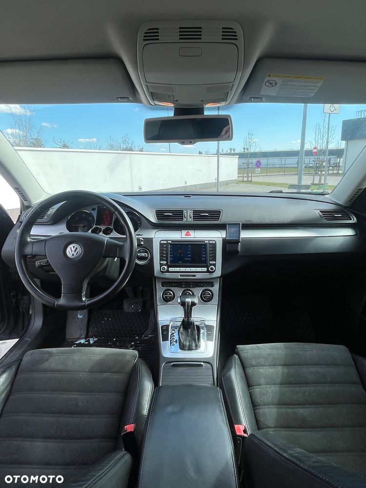 Volkswagen Passat 2.0 TDI Highline DSG - 14