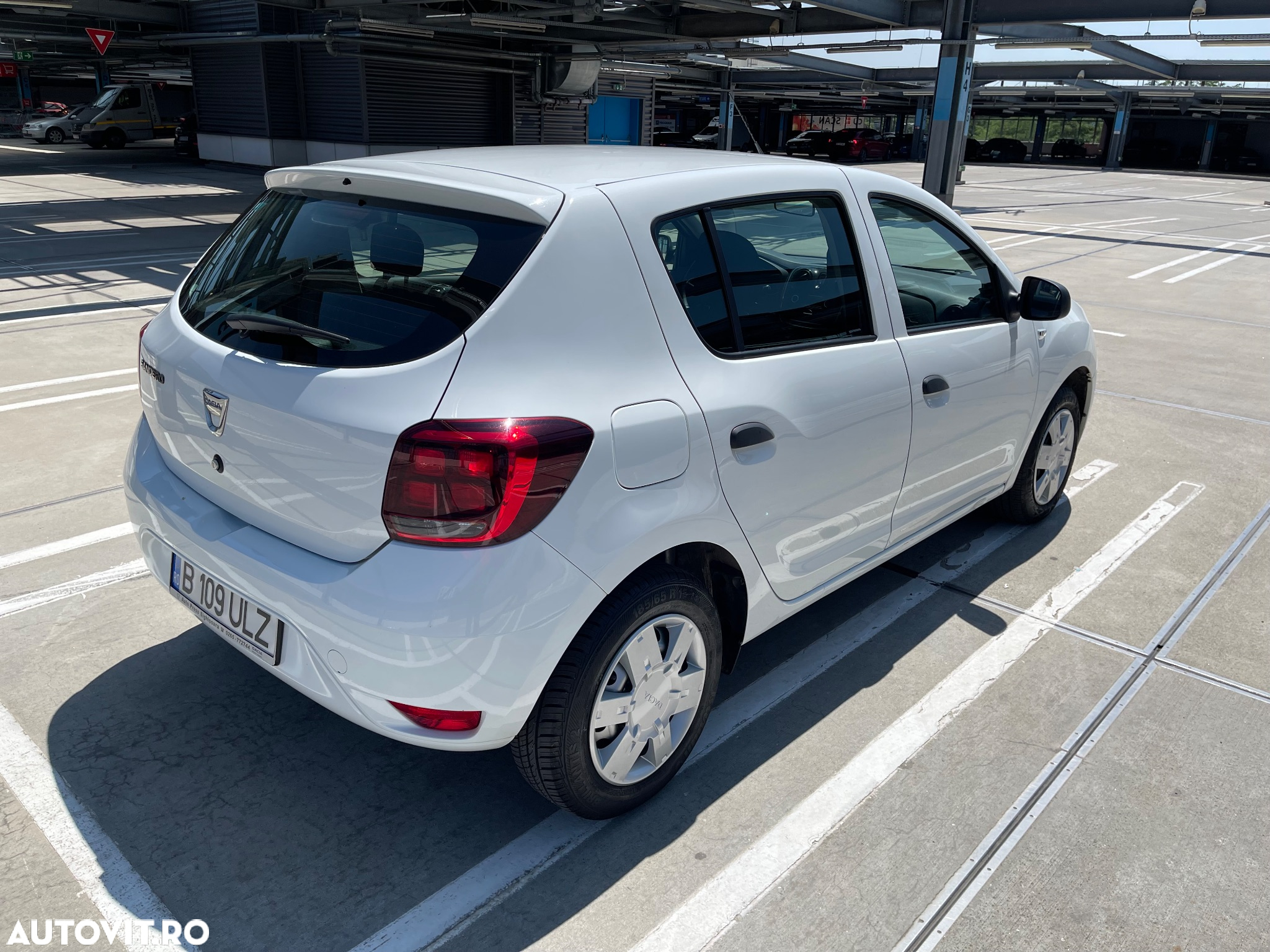 Dacia Sandero - 6
