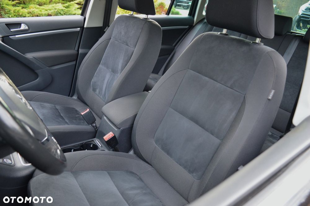 Volkswagen Tiguan 2.0 TSI 4Motion Exclusive - 25