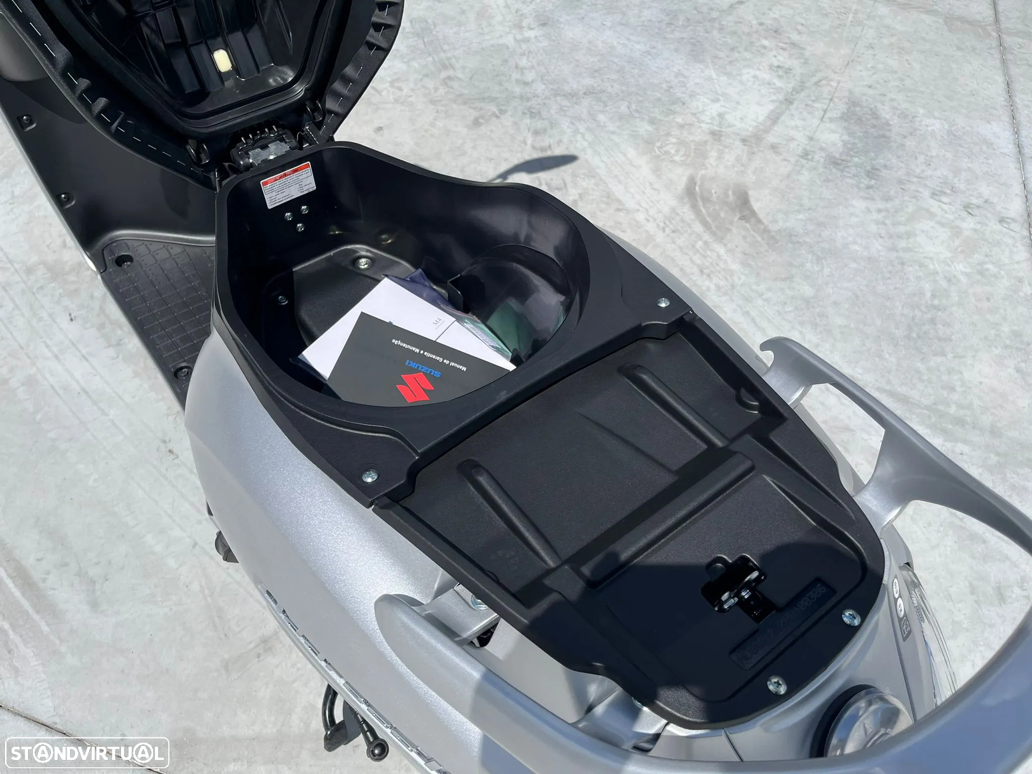 Suzuki Adress 125 - 9
