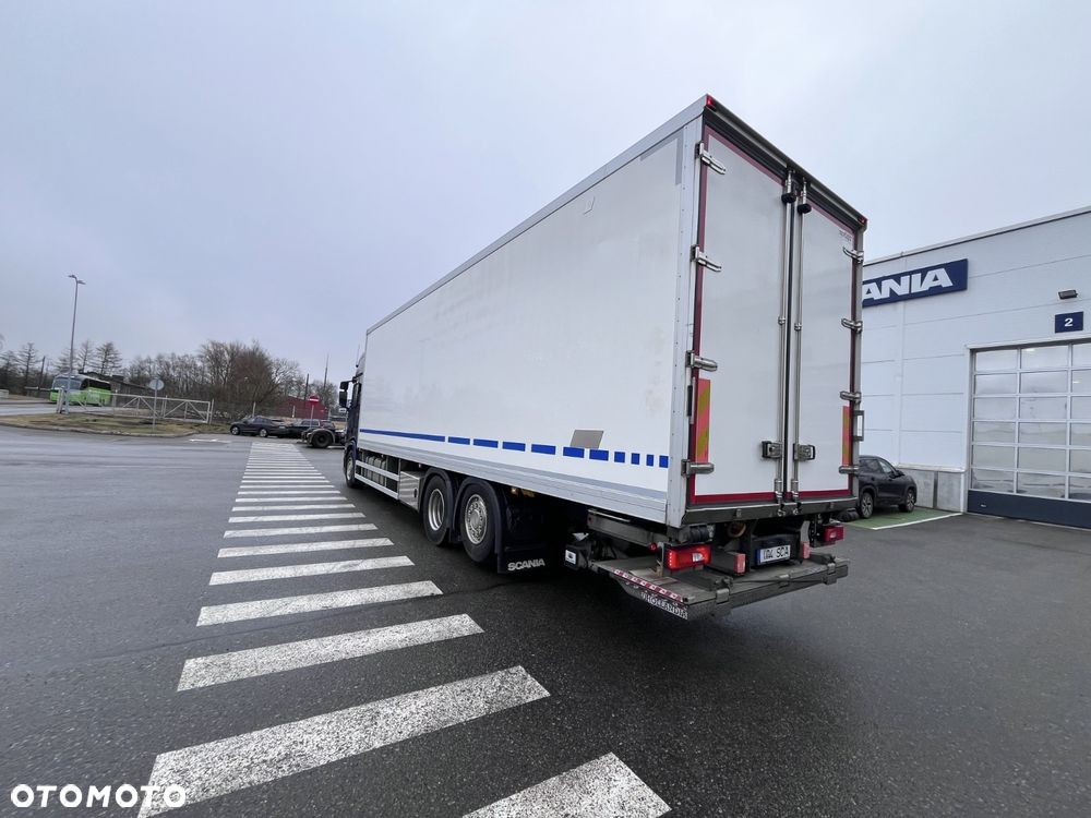 Scania Scania 6x2/4 oś skrętna i podnoszona 24, 23 euro palety 9,4 długości ASO DO KOŃCA DŁUGI IZOTERMA - 3