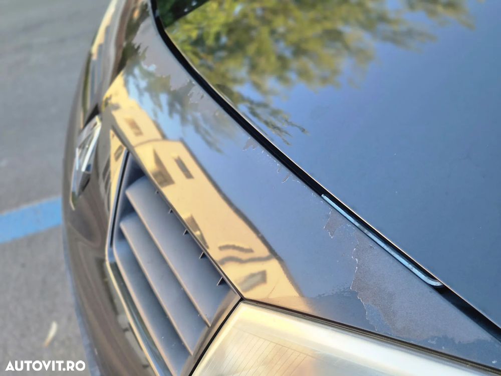 Renault Megane II Sedan 1.6 Influence - 17