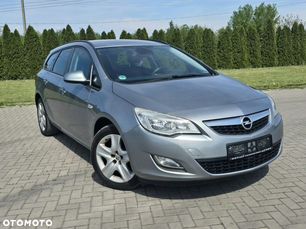 Opel Astra - 1