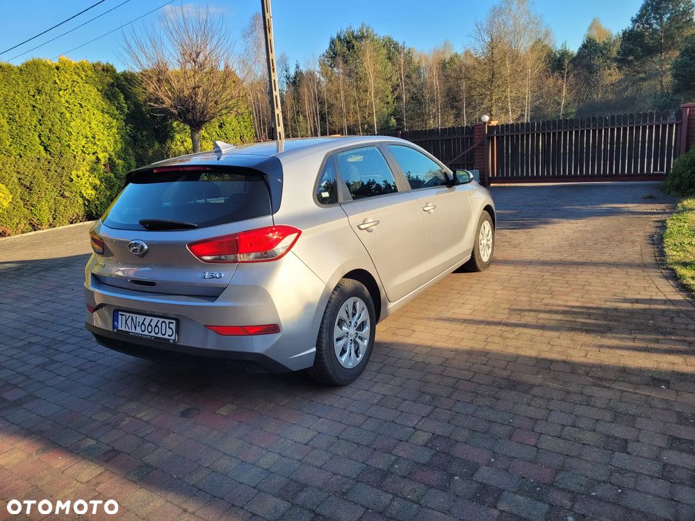 Hyundai i30 1.5 DPI Modern - 19