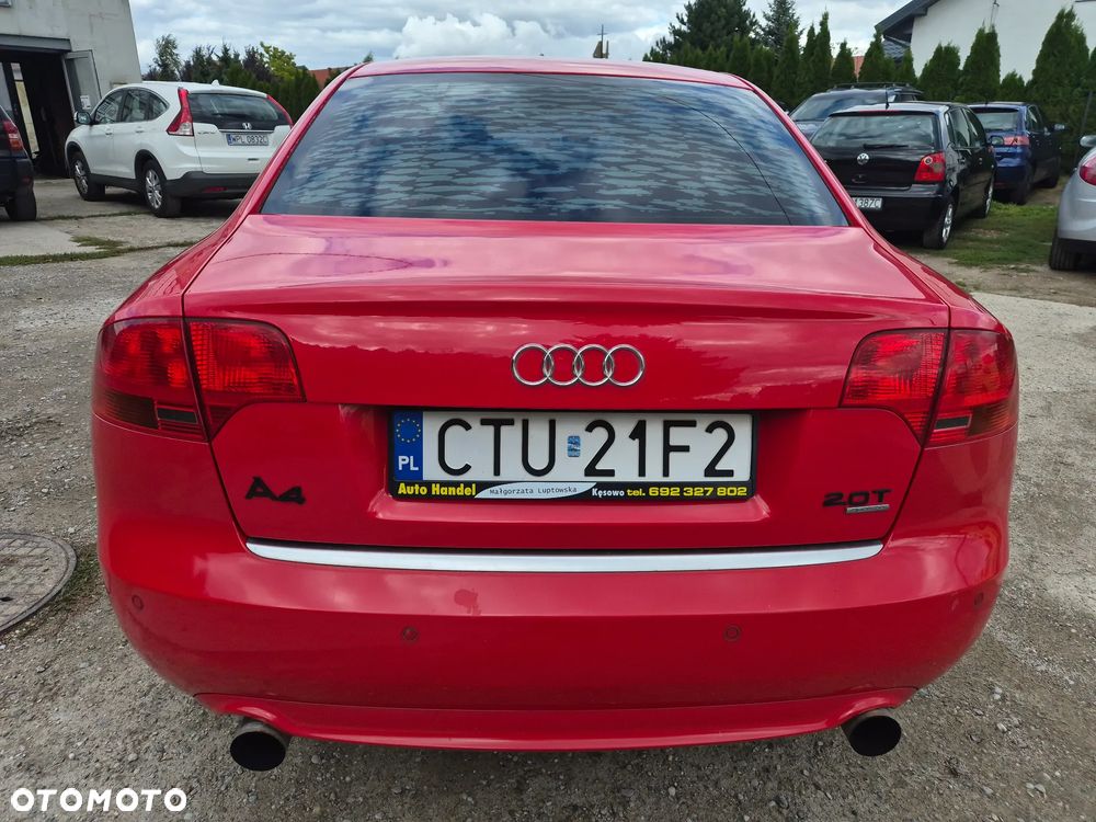 Audi A4 Limousine 2.0T FSI Quattro - 16