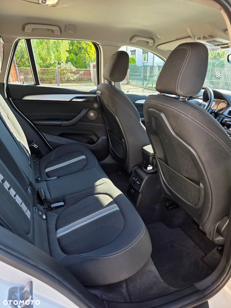 BMW X1 sDrive18d - 7