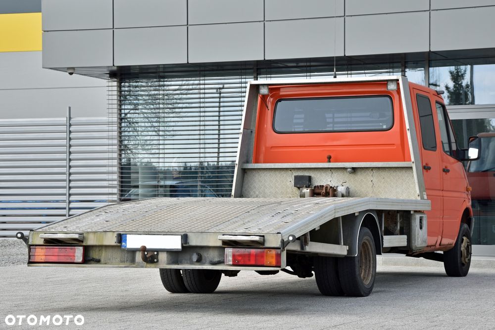 Mercedes-Benz Sprinter - 7