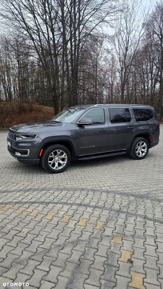 Jeep Wagoneer - 4