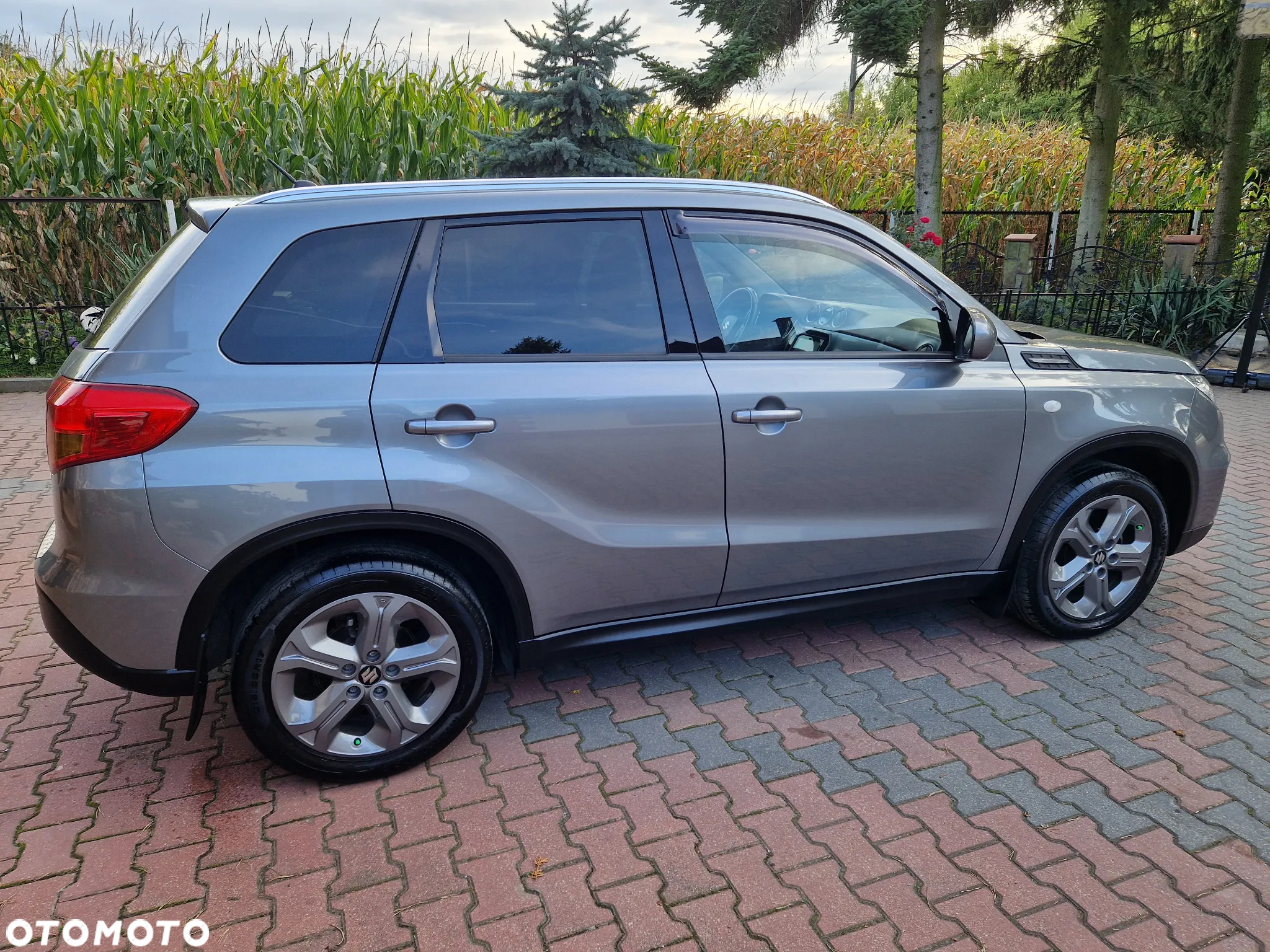 Suzuki Vitara 1.6 Premium 4WD - 37