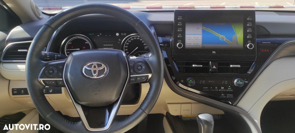 Toyota Camry 2.5 Exclusive - 16