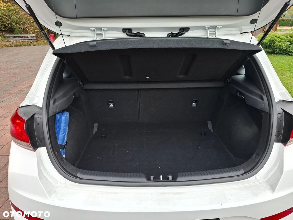 Hyundai i30 2022
