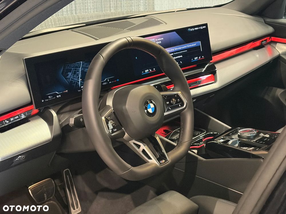 BMW Seria 5 520d xDrive mHEV - 13