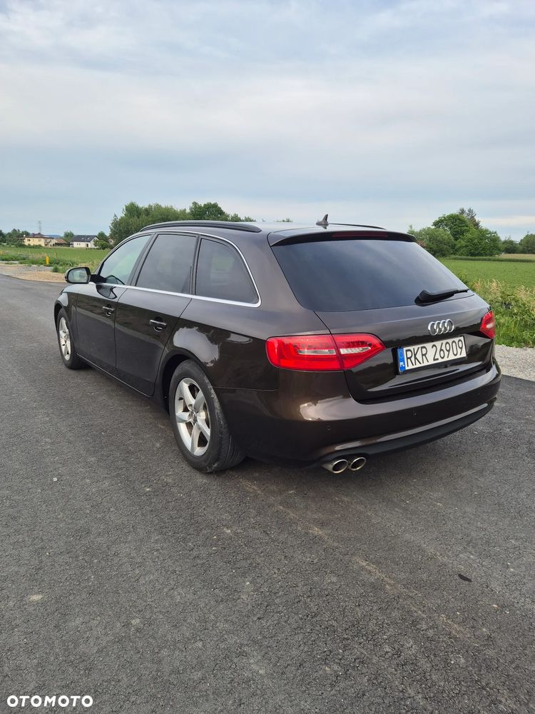 Audi A4 Avant 2.0 TDI DPF Ambiente - 7
