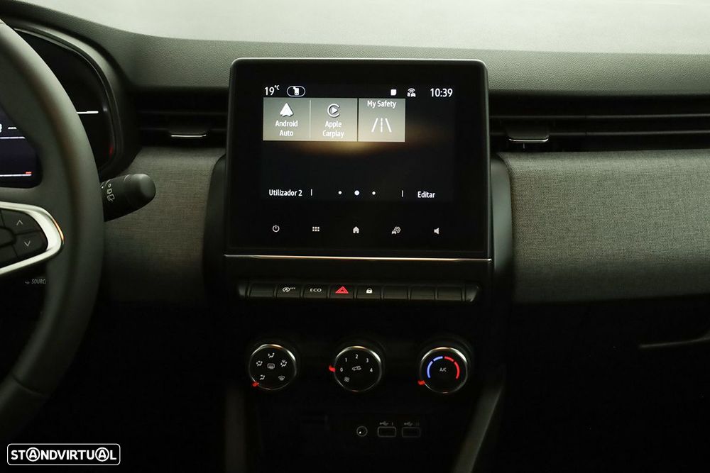 Renault Clio 1.0 TCe Evolution Bi-Fuel - 9