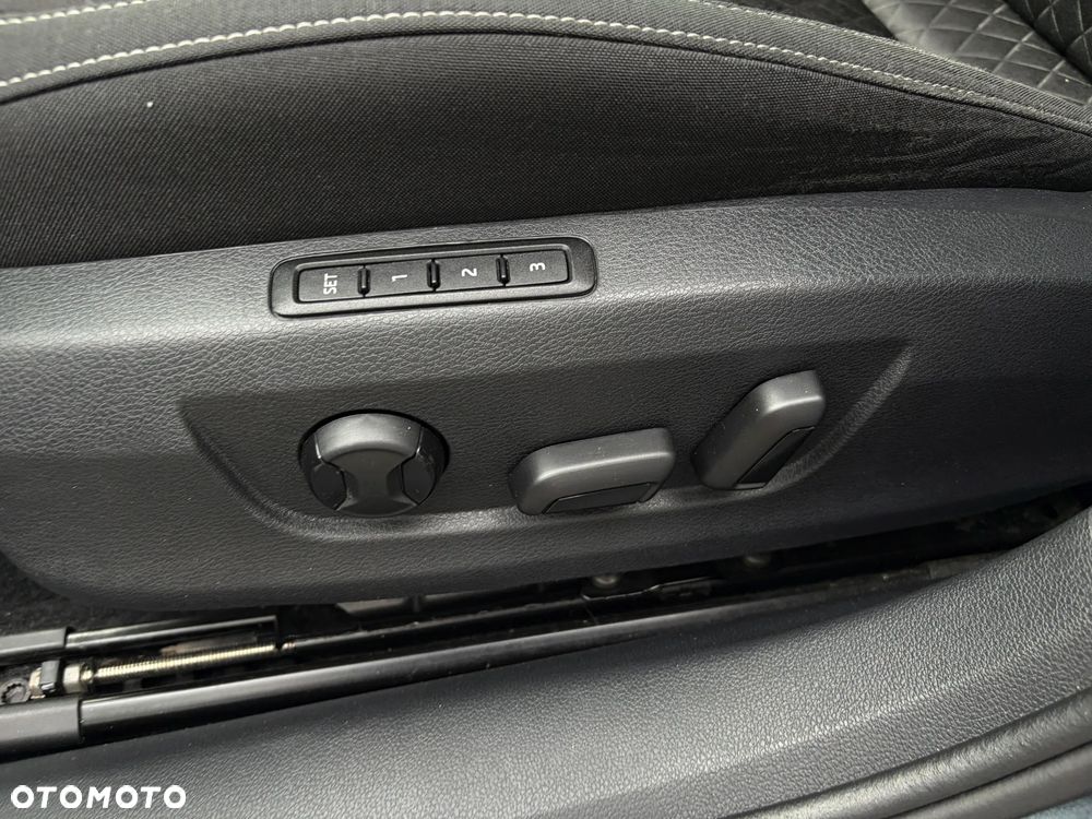 Skoda Superb - 34